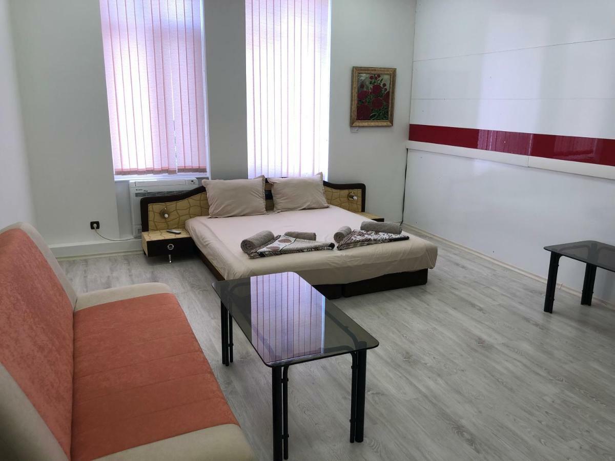 Guest Rooms Opera Plovdiv Exterior photo